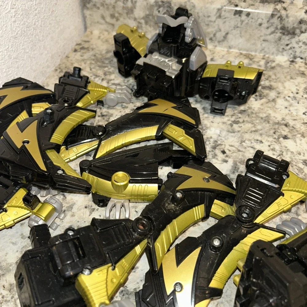 Power Rangers Dino Charge Ptera‎ Zord Parts Lot Incomplete Pieces